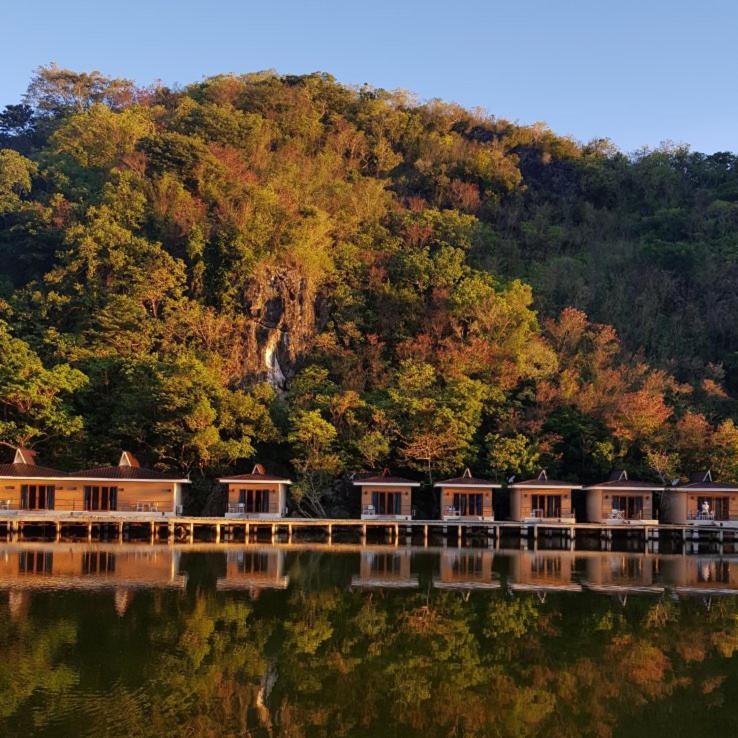 Tugawe Cove Resort Colongcocon Kültér fotó