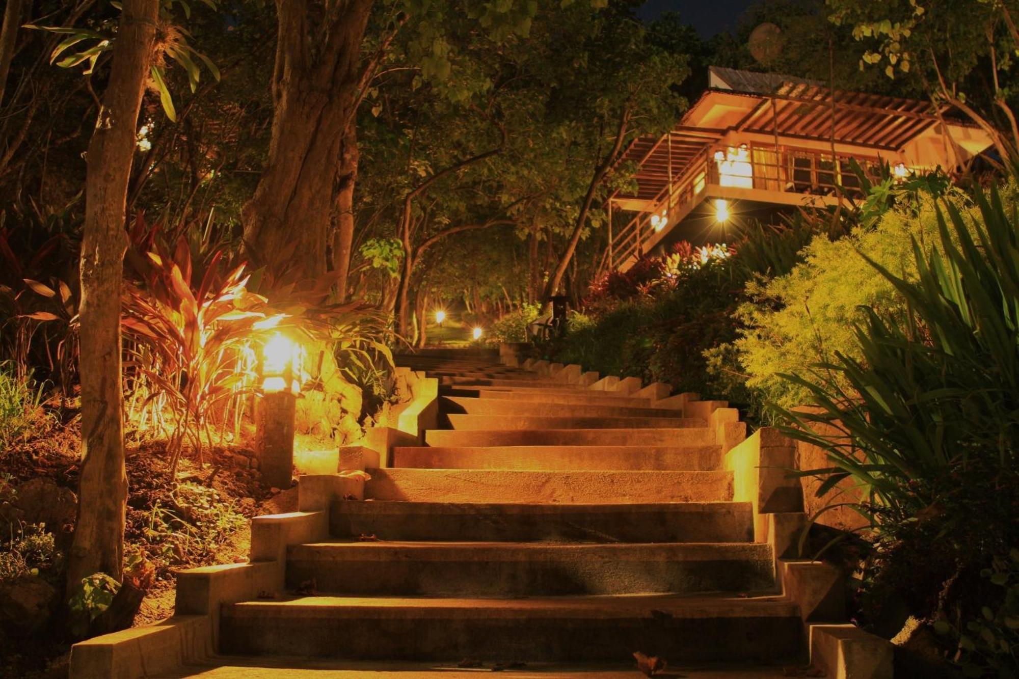 Tugawe Cove Resort Colongcocon Kültér fotó