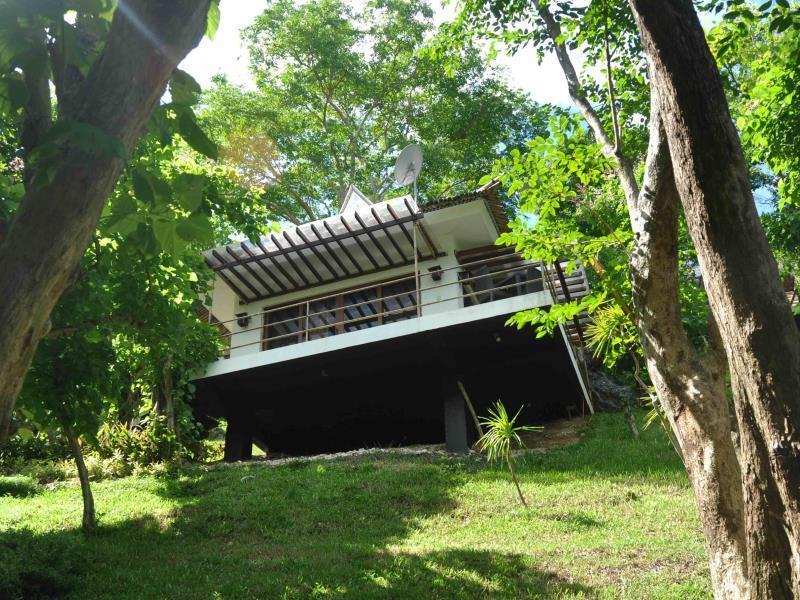 Tugawe Cove Resort Colongcocon Kültér fotó